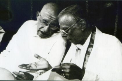 Dr.R.K.Srikantan with Semmangudi Srinivas Iyer