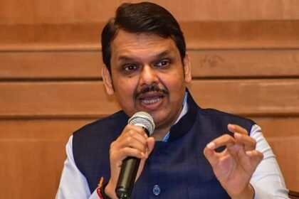 Maharashtra Deputy CM Devendra Fadnavis CM Eknath Shinde There will be no injustice to OBC community.  Maratha Reservation: After the decision on Maratha reservation, Deputy CM Fadnavis' statement came, said