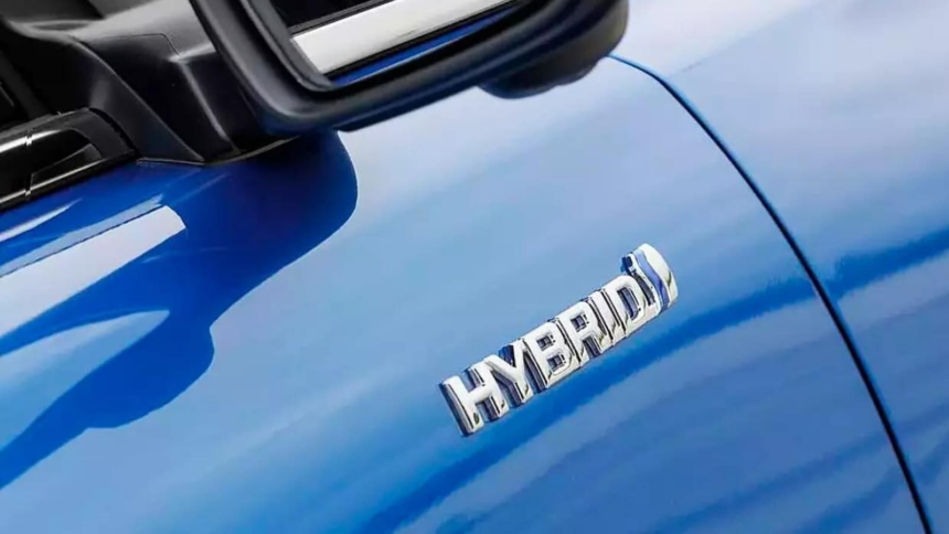 Hybrid or EV?: A big dilemma among global automotive players